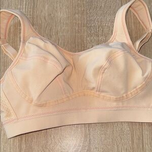 Syrokan sports bra compression NEW Women's 32c stretch lined no wire